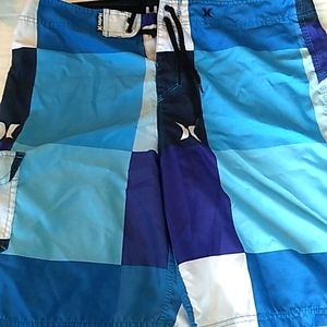 Men Hurley board shorts